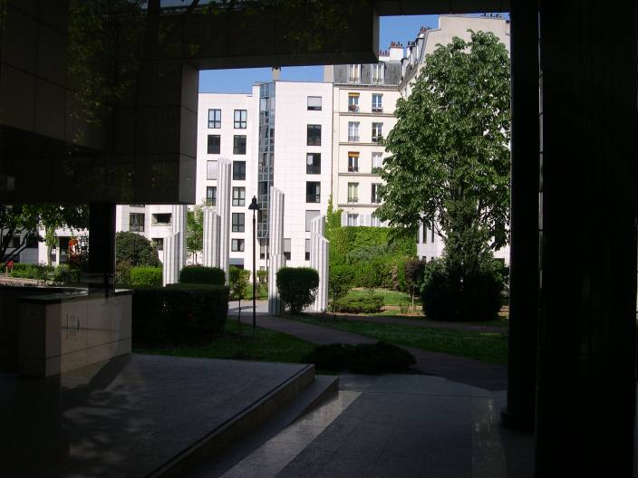  Cour intérieure de la résidence Blanqui (13e)